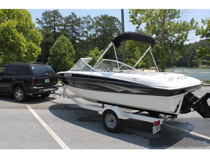 2008 Bayliner 185 powerboat for sale in