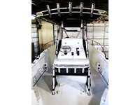 Sea Pro 235 Center Console Click to launch Larger Image