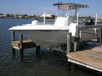 Fountain 23 Center Console Click to launch Larger Image