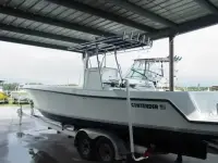 Contender 31 Center Console 