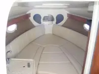 Rinker 260 Express Cruiser 
