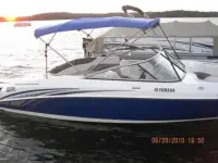 Yamaha 230 SX 