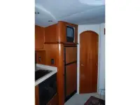 Cruisers 3870 Express