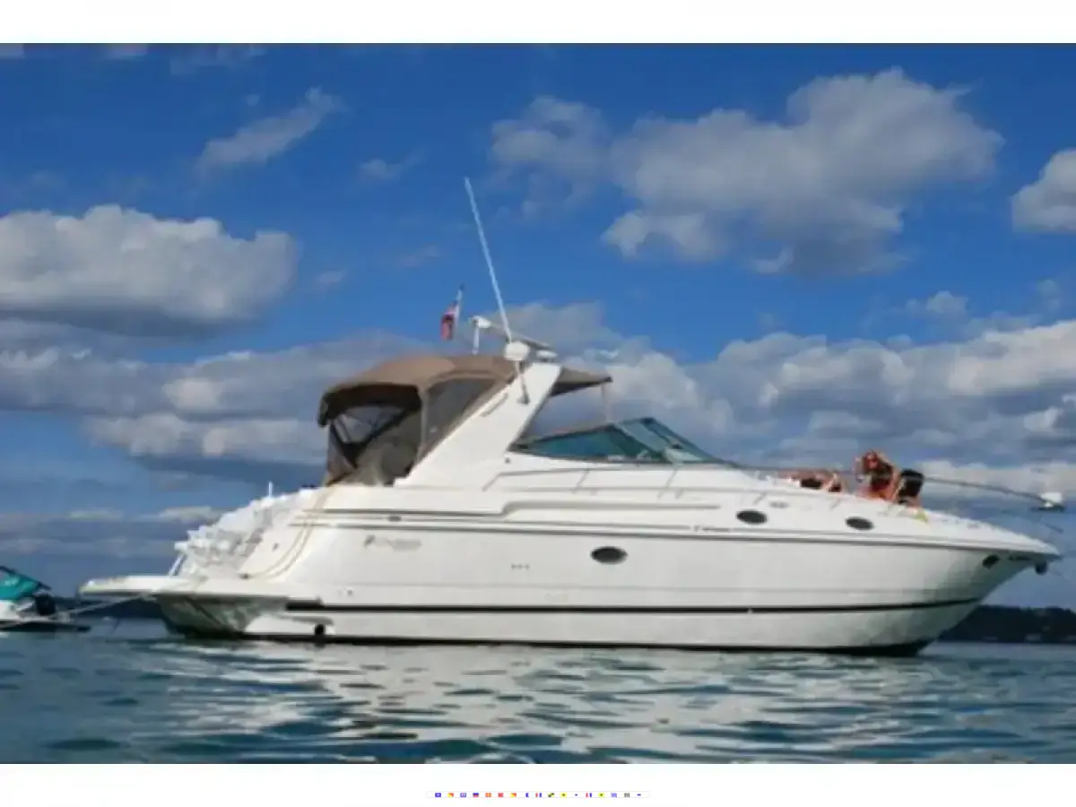 2000 Cruisers 3870 Express powerboat for sale in Michigan