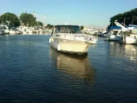 Sea Ray 370 Express 