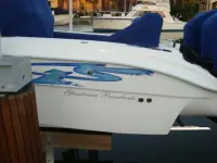 Glasstream 328 SCX Center Console w Bow Cuddy 