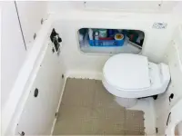Boston Whaler 320 Outrage 