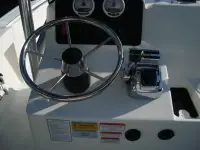 Mako 204 Center Console