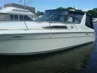 Sea Ray Express Cruiser 370 