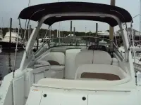Four Winns Vista 298 Express Cruiser