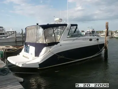 Rinker Fiesta Vee 342 