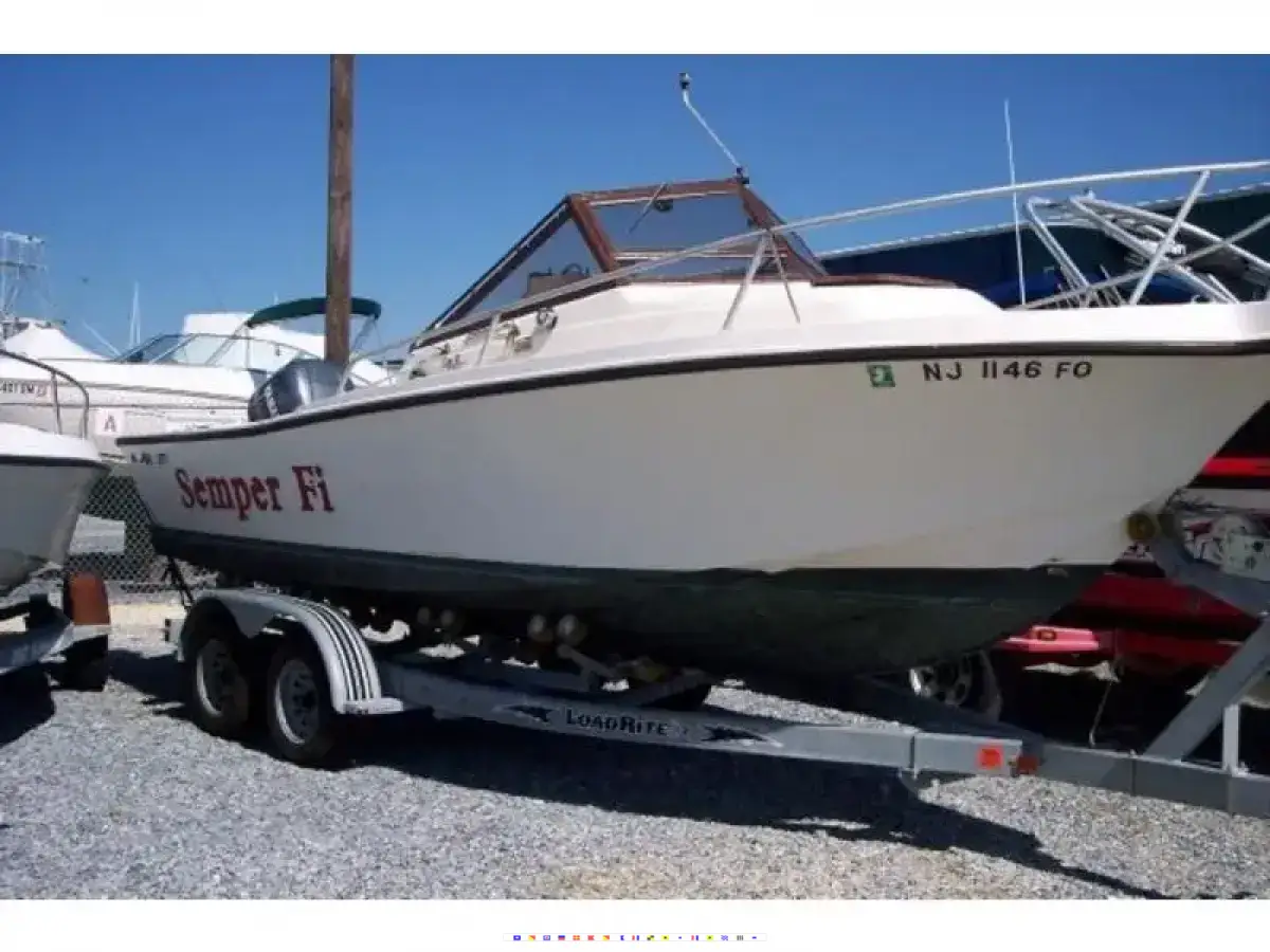 まこ 1988 Mako 220 powerboat for sale in Florida
