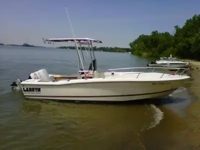 Larson 22 international series 