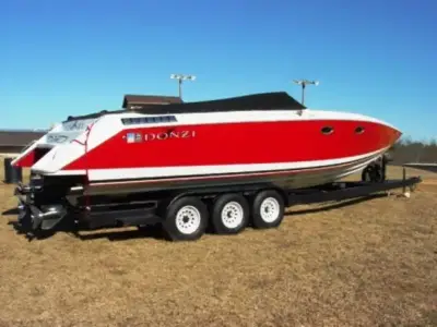 Donzi Z 33 Classic 