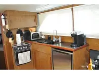 Chris Craft Catalina 35 ft catalina Aft cabin 