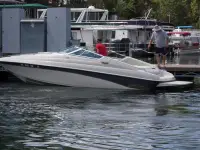 Crownline 225CCR 