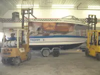 Bayliner 2102 fe 