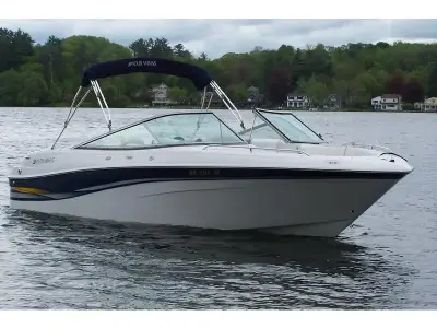 Four Winns 240 Horizon 