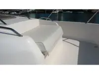 Sea Ray 440 Express Bridge 