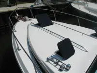 Sea Ray Sundancer 300  Pending Sale 