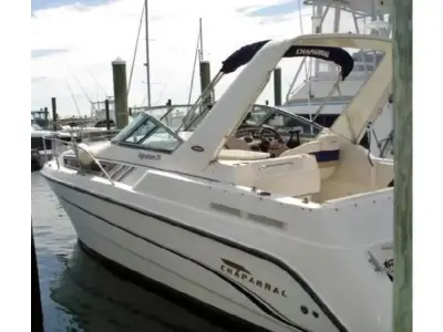 Chaparral 29 Signature 