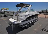 Chaparral Signature 280 