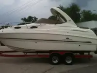 Chaparral 260 Signature Series 