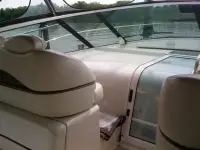 Carver Trojan 440 Express 