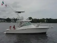 Luhrs 320 Open 