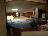Cruisers 340 Express 