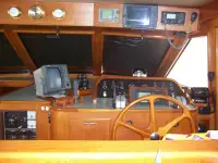 Ocean Alexander sedan