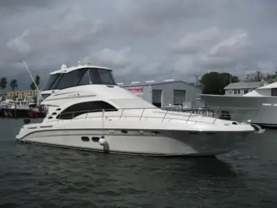 Sea Ray 55 Sedan Bridge 