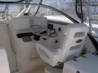305 Conquest 30