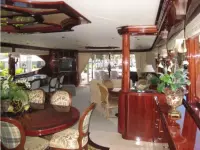 Lazzara MOTOR YACHT Raised Pilot House 