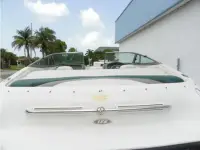 Crownline Bowrider 