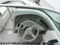 Crownline Bowrider 