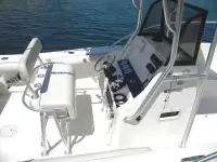 Mako 252 Center Console
