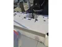 Boston Whaler Dauntless 