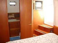 Mainship Trawler 