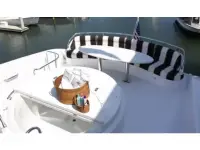 Lazzara 84 Motor Yacht 
