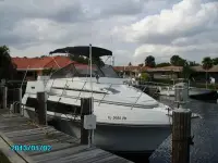 Carver 32 