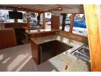 38 Flybridge Aft Cabin 38 