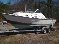 Chris Craft Cutlass 