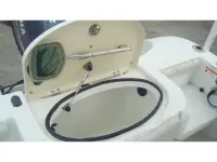 Sea Swirl Striper Center Console 1851 