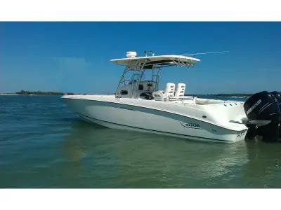 Boston Whaler Outrage 320 Outrage 50th Anniversary 