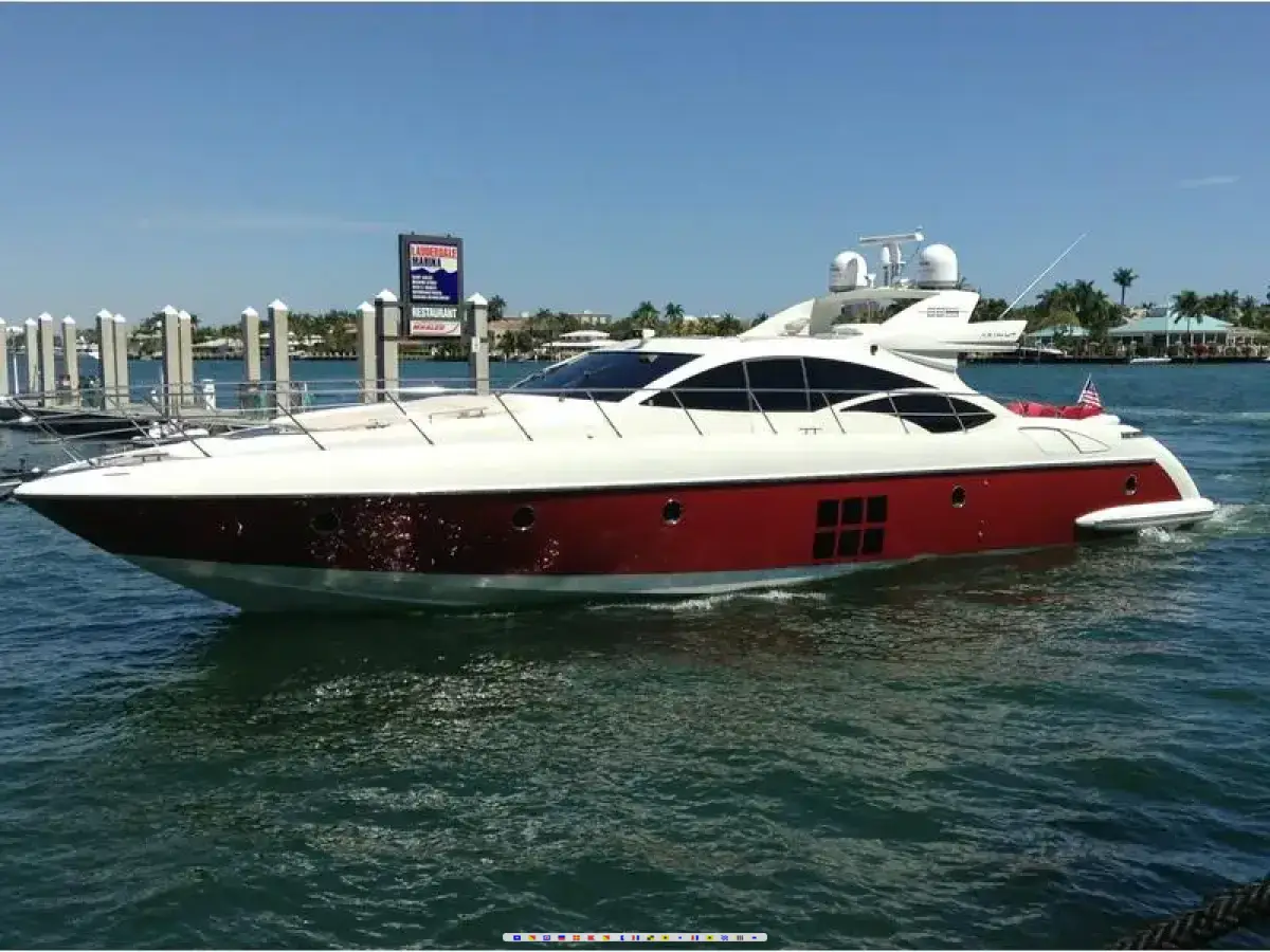 Azimut 68s 