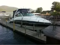 Cruisers 310 Express 
