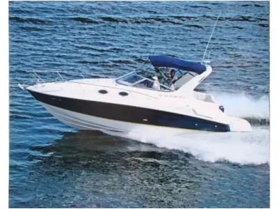 Regal 3060 Commodore 