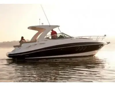 Cruisers 350 Express 