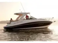 Cruisers 350 Express 